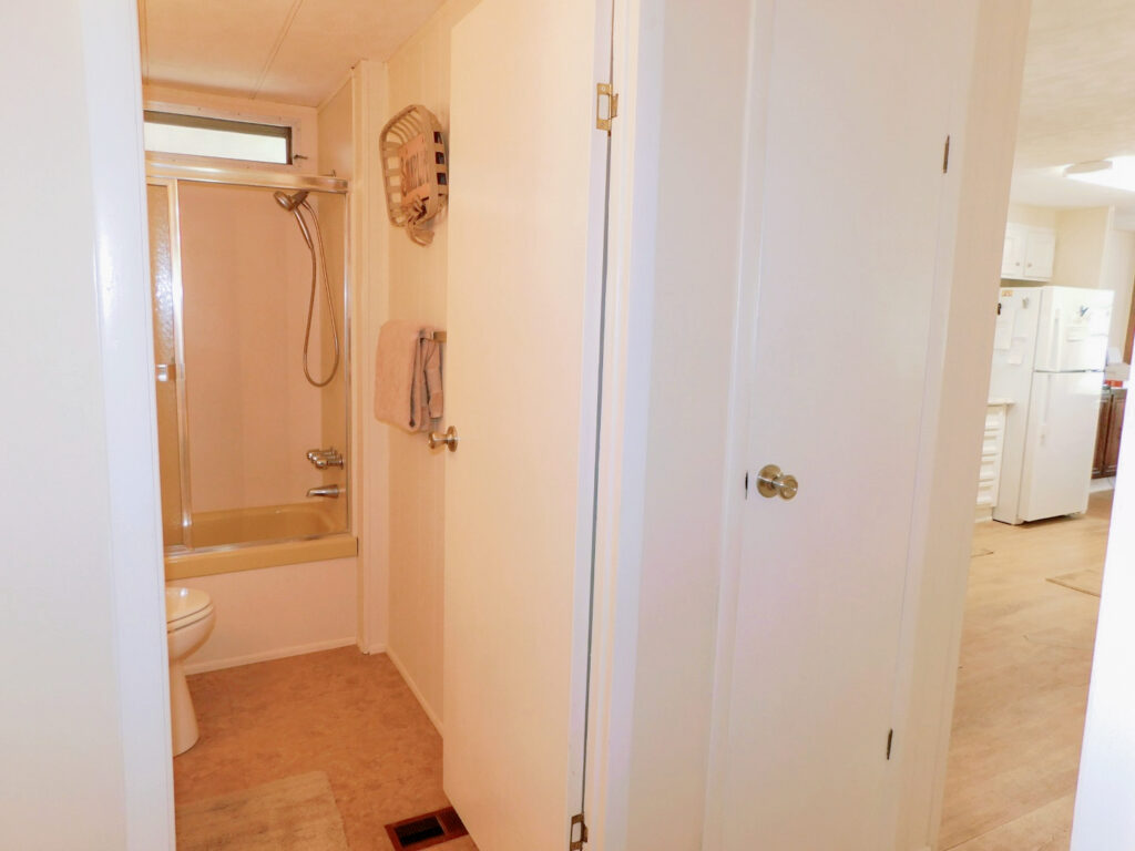 12 Parkwood Road, Winter Haven, Florida 33881 in 2026 (46)