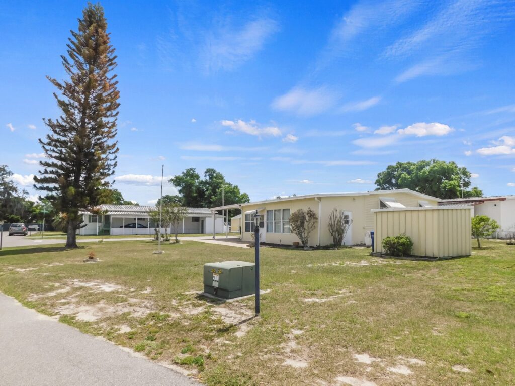 12 Parkwood Road, Winter Haven, Florida 33881 in 2026 (68)