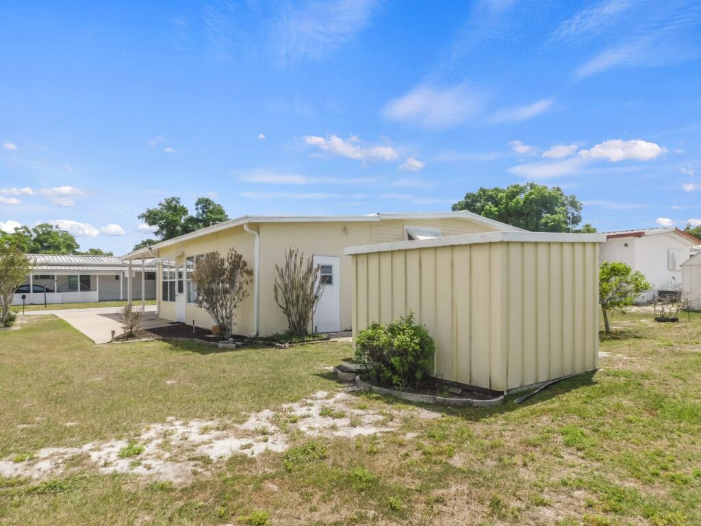 12 Parkwood Road, Winter Haven, Florida 33881 in 2026 (70)