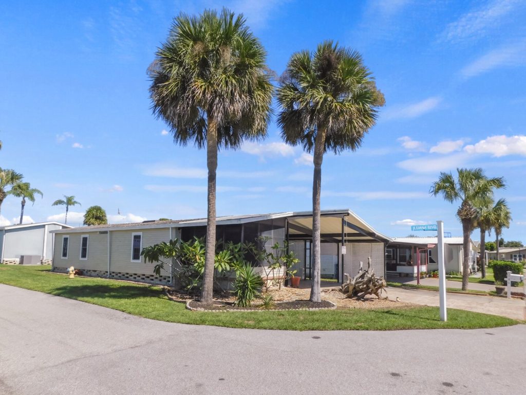 180 Arianna Way, Auburndale, FL 33823 (63)