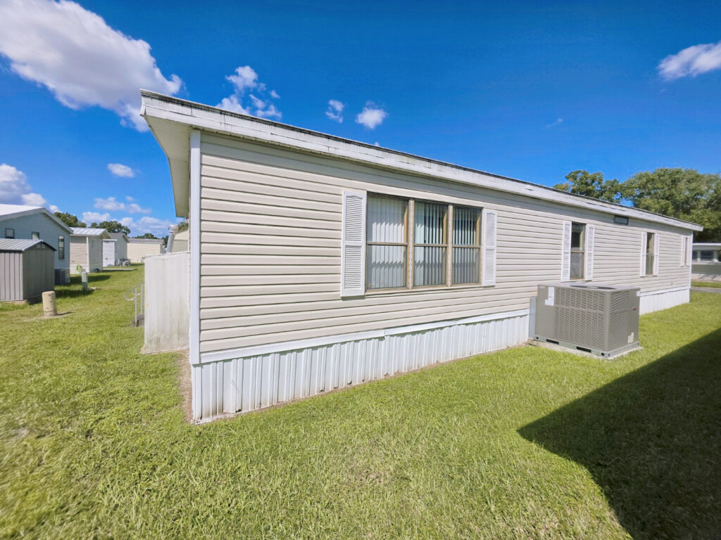 1989 26×60 Tampa (3)