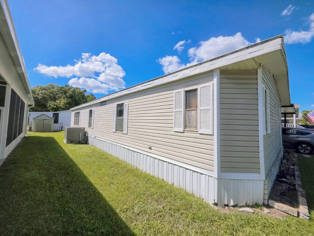 1989 26×60 Tampa (7)