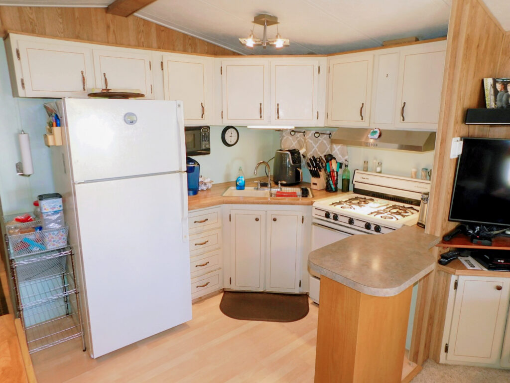 36922 Euchre Drive, Zephyrhills, FL 33541 (13)