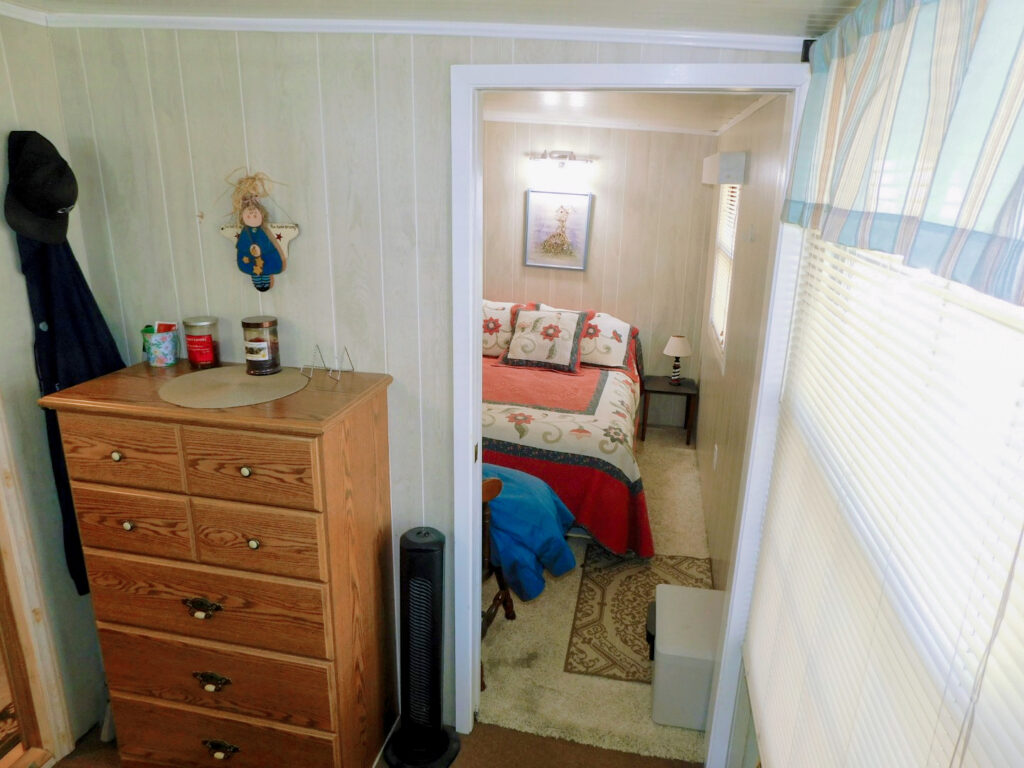 36922 Euchre Drive, Zephyrhills, FL 33541 (32)