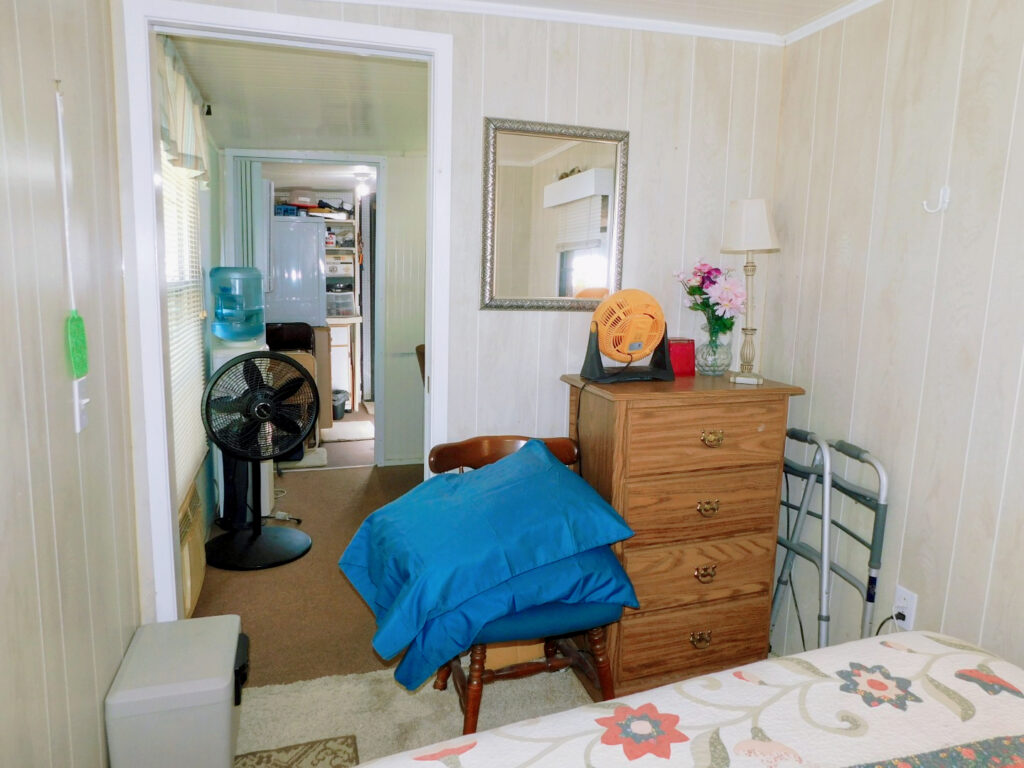 36922 Euchre Drive, Zephyrhills, FL 33541 (34)