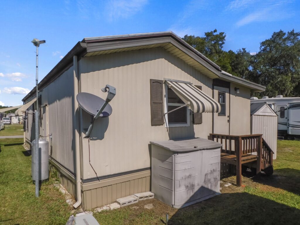 36922 Euchre Drive, Zephyrhills, FL 33541 (52)