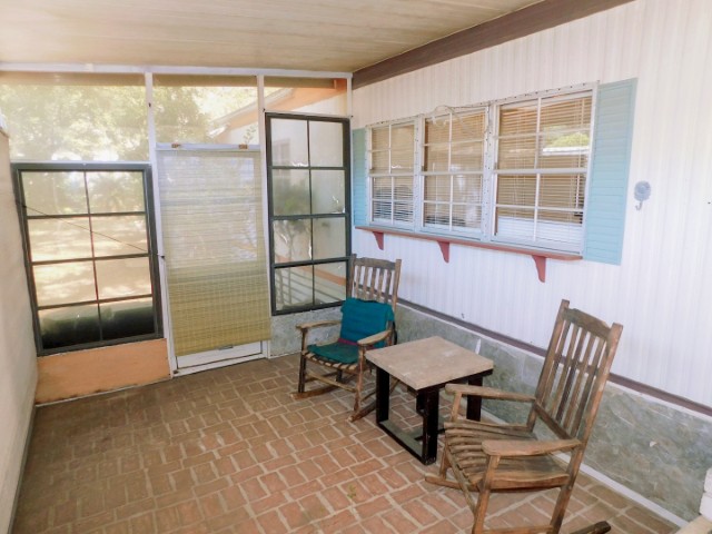 37814 Poncan Circle, Zephyrhills, FL 33541 (52)