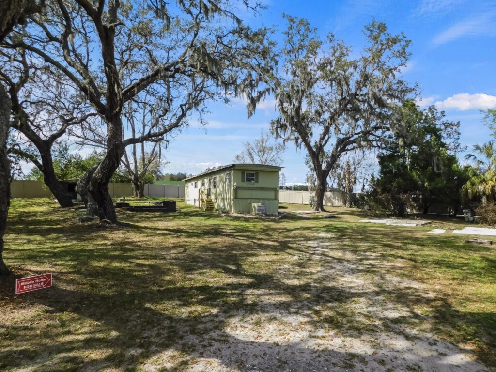 37903 Poncan Circle, Zephyrhills, Florida 33541 (3)