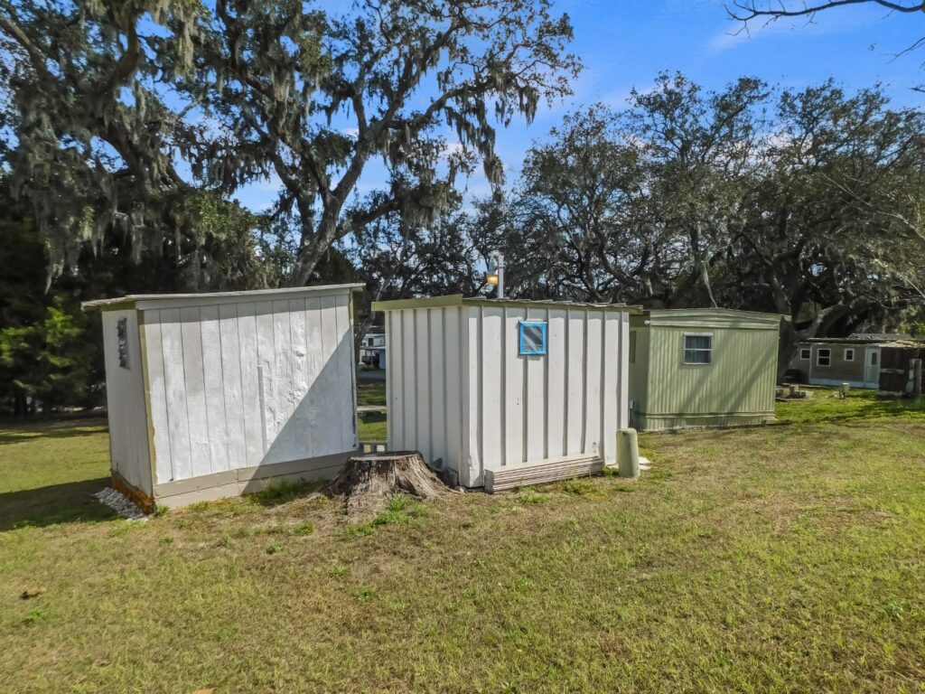 37903 Poncan Circle, Zephyrhills, Florida 33541 (60)