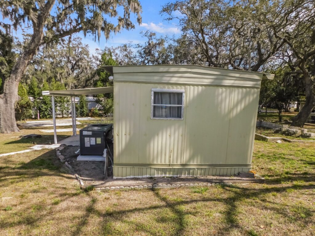 37903 Poncan Circle, Zephyrhills, Florida 33541 (62)