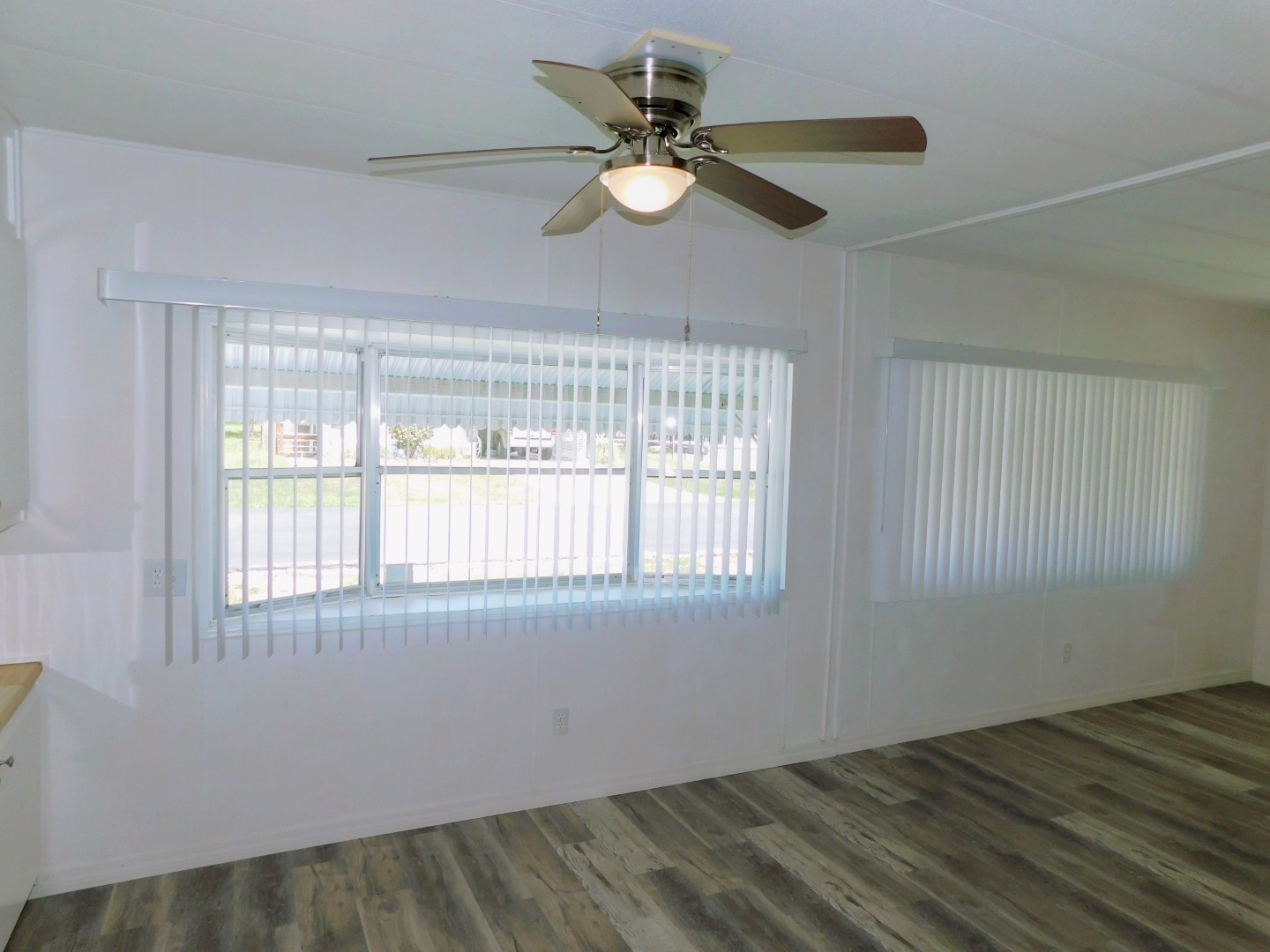37964 Poncan Circle, Zephyrhills, FL 33541 in 2026 (18)