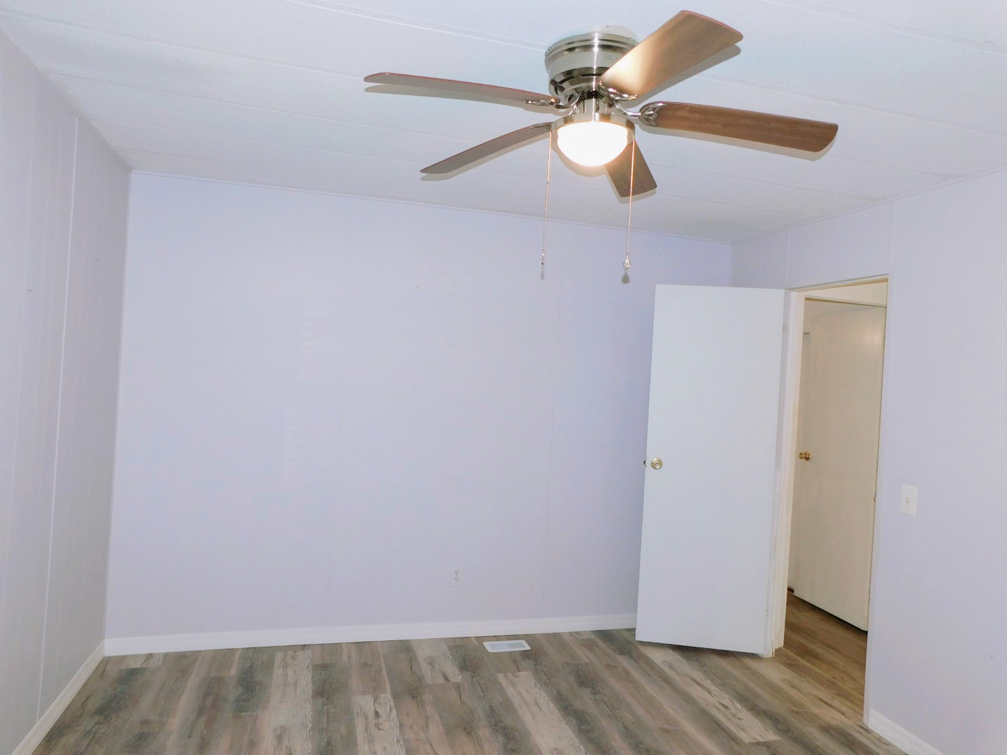 37964 Poncan Circle, Zephyrhills, FL 33541 in 2026 (39)
