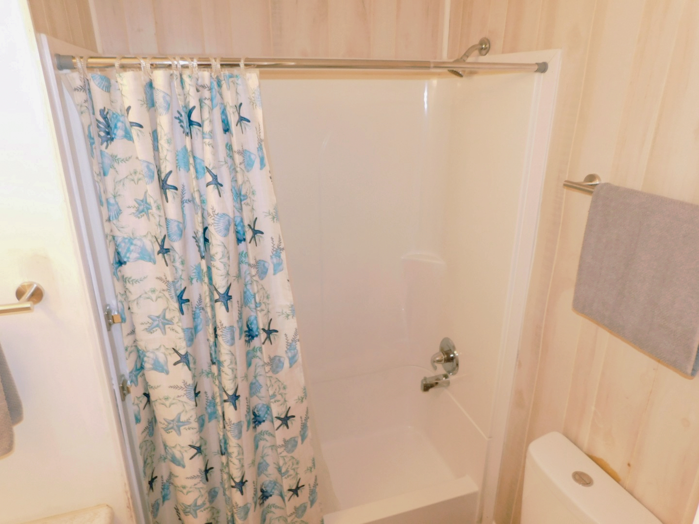 37964 Poncan Circle, Zephyrhills, FL 33541 in 2026 (42)