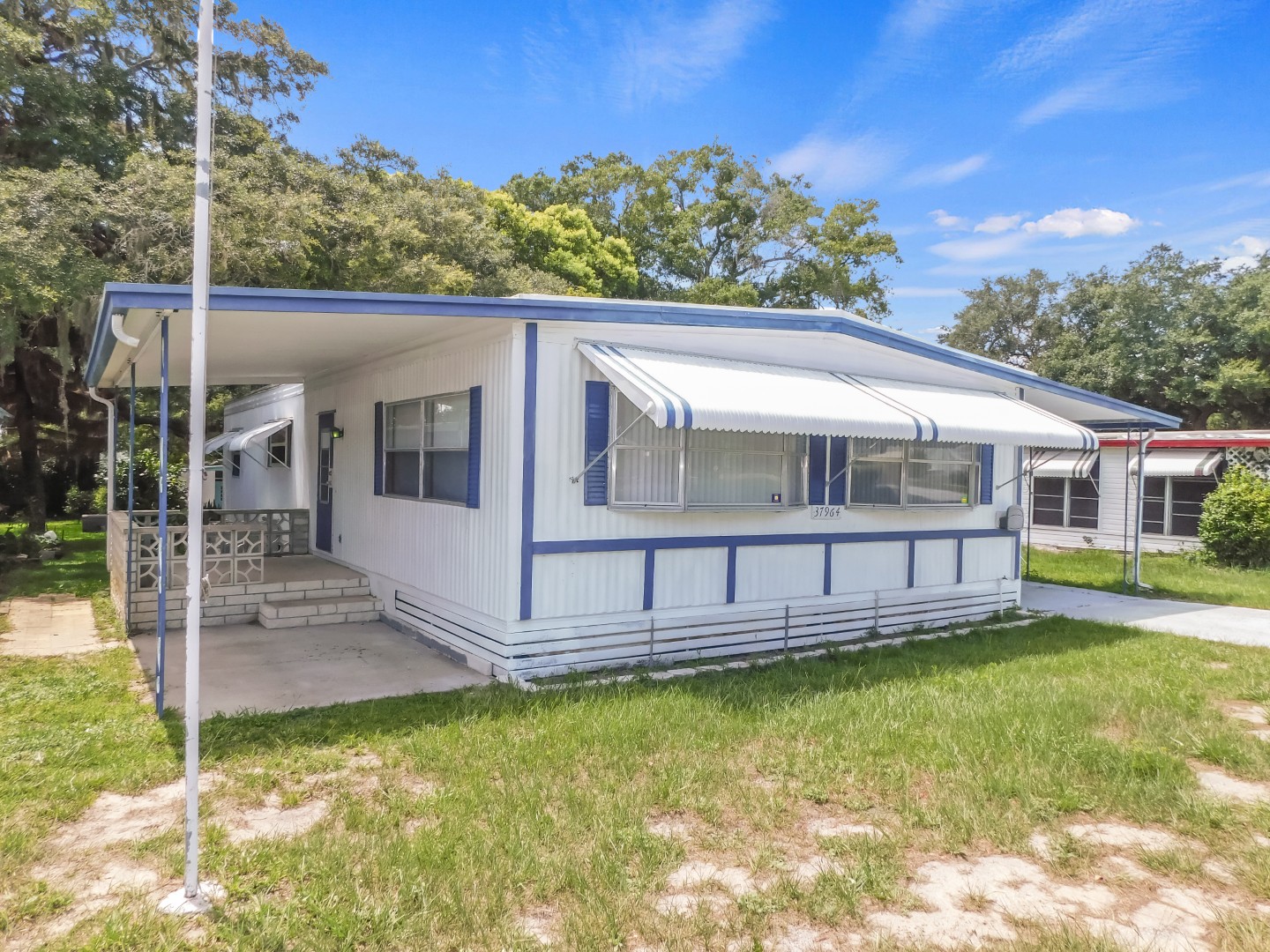 37964 Poncan Circle, Zephyrhills, FL 33541 in 2026 (57)
