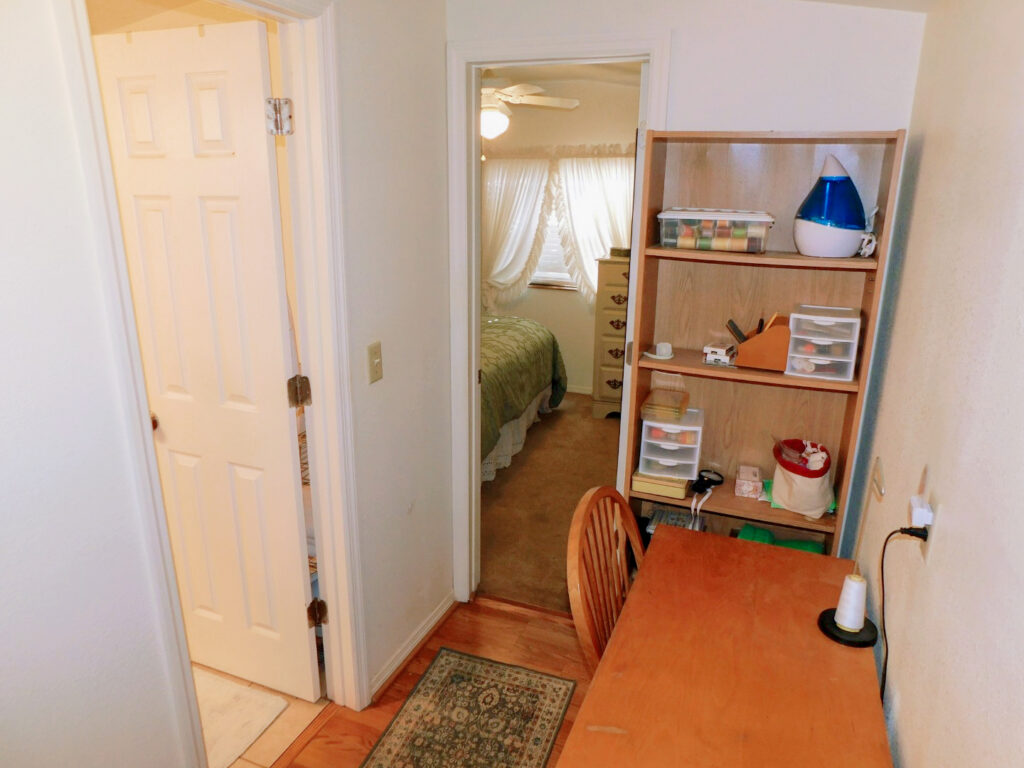 3823 Oakcrest Lane, Zephyrhills, FL 33541 (26)