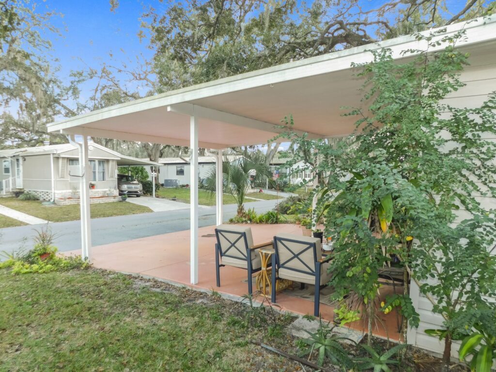 3823 Oakcrest Lane, Zephyrhills, FL 33541 (39)