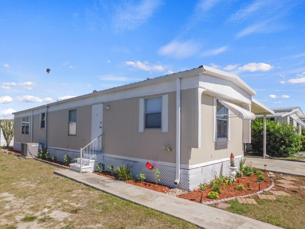 39 Morningside Road, Winter Haven, FL 33881 May 2026 (54)