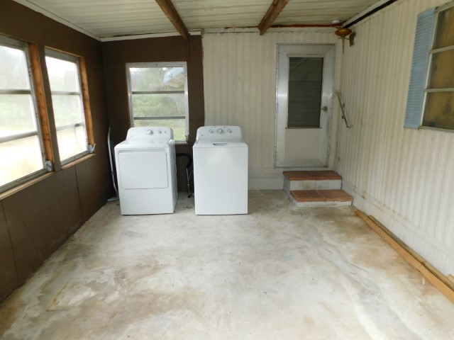 39445 Tabetha Drive, Zephyrhills, Florida 33542 (27)