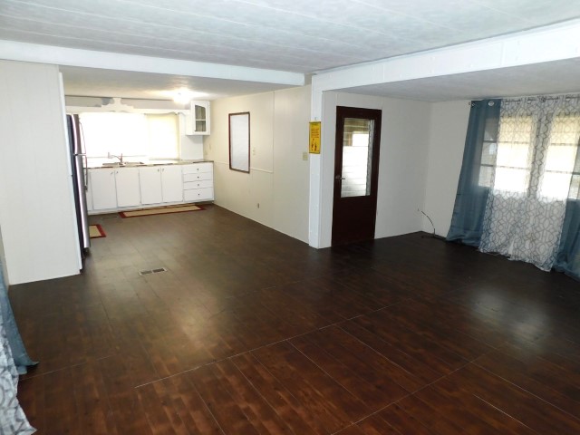 39445 Tabetha Drive, Zephyrhills, Florida 33542 (4)