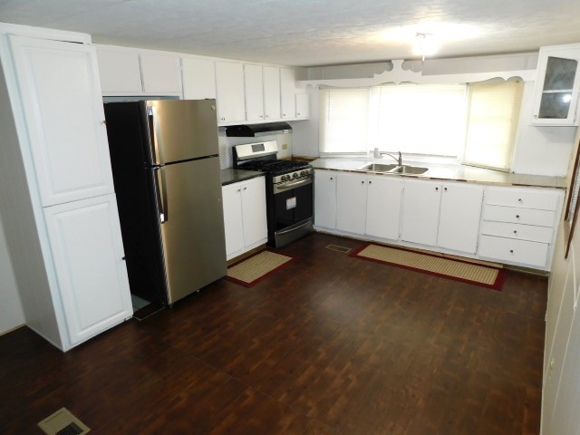 39445 Tabetha Drive, Zephyrhills, Florida 33542 (7)