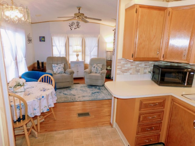 5100 60th Street East #Q19, Bradenton, FL 34203 (3)