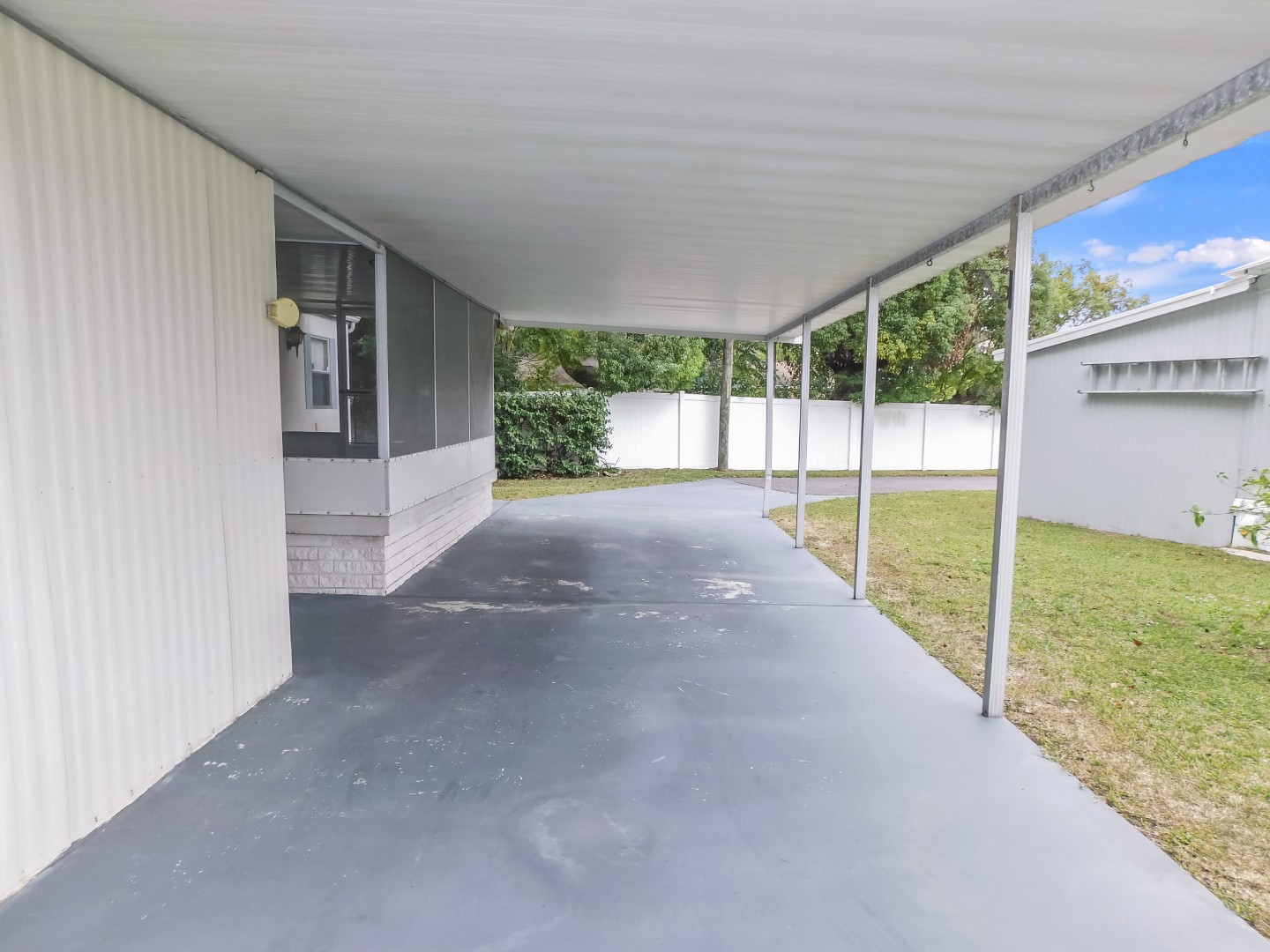 5535 Bethany, Zephyrhills, FL 33542 (42)