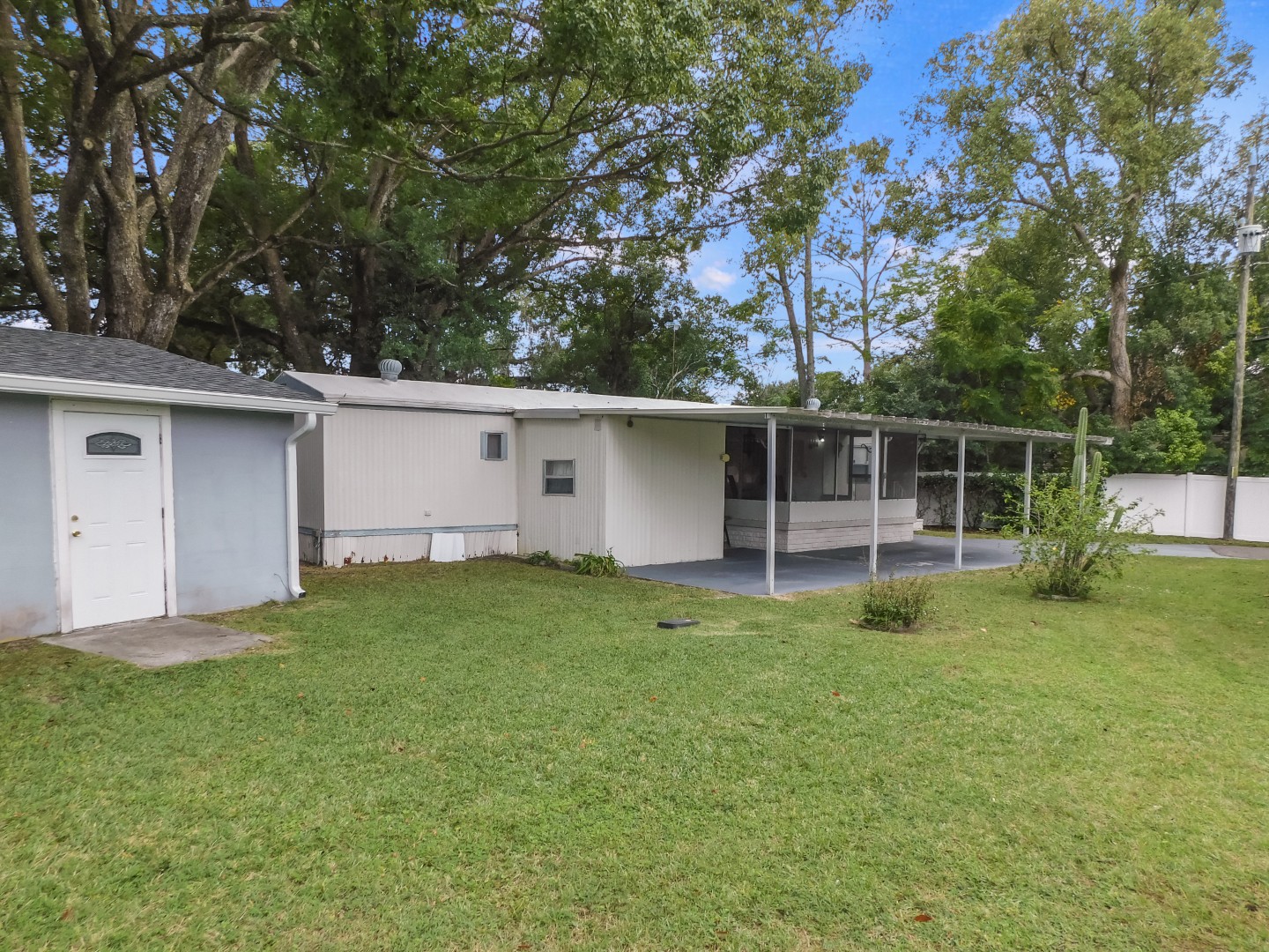 5535 Bethany, Zephyrhills, FL 33542 (51)