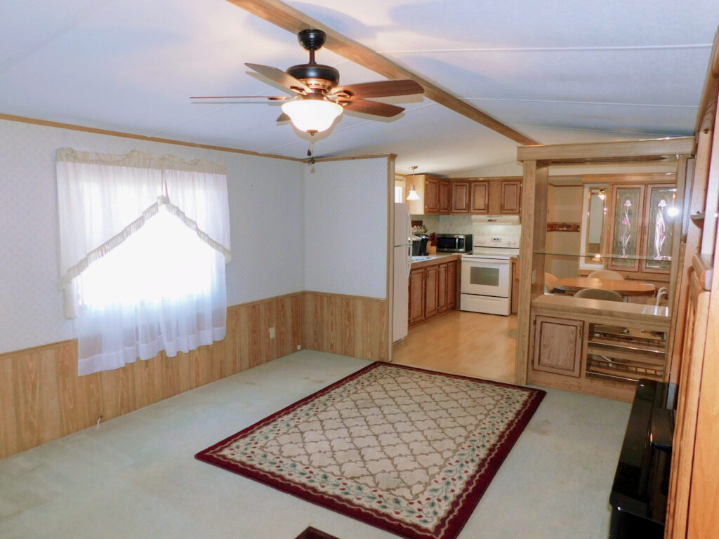 5727 Windtree Drive, Zephyrhills, FL 33541 in 2026 (14)