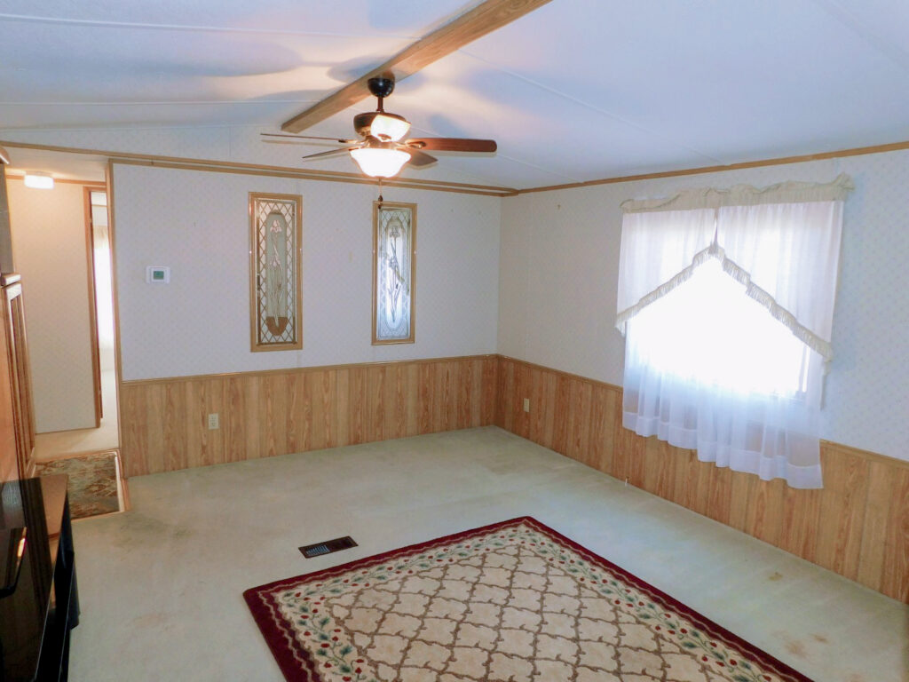 5727 Windtree Drive, Zephyrhills, FL 33541 in 2026 (16)