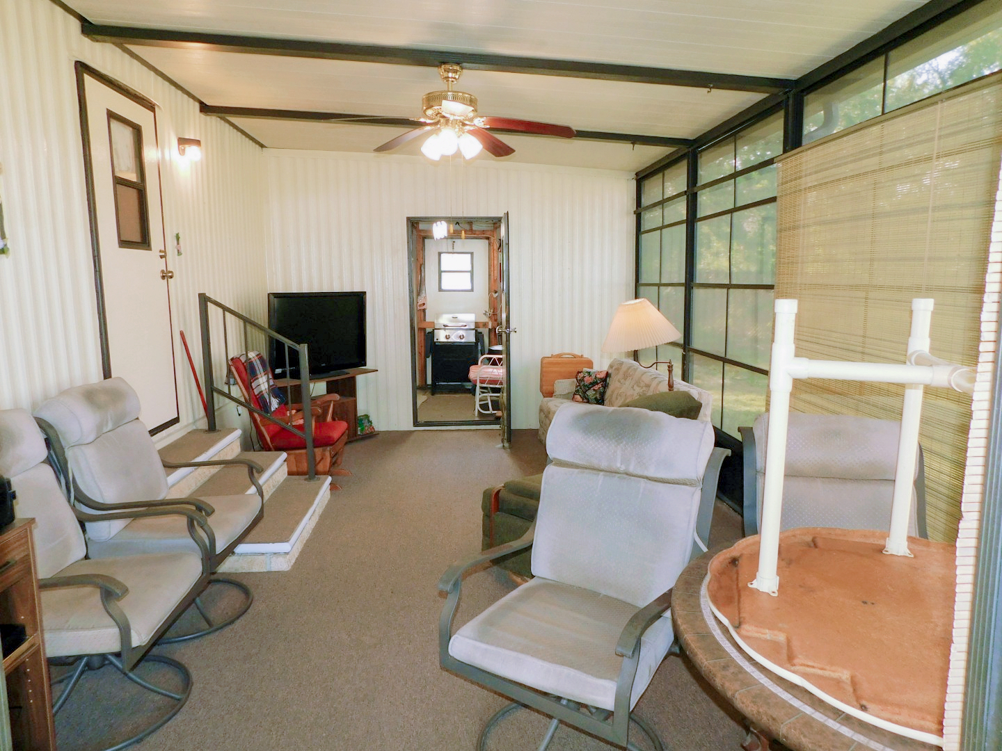 5751 Windtree Drive, Zephyrhills, FL 33541 (36)