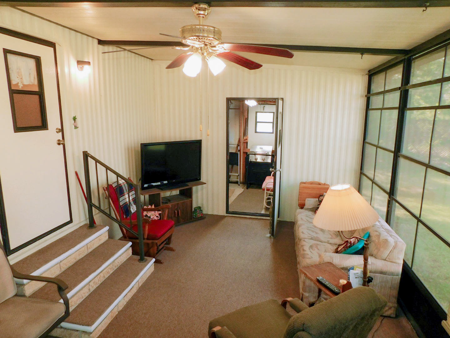5751 Windtree Drive, Zephyrhills, FL 33541 (37)