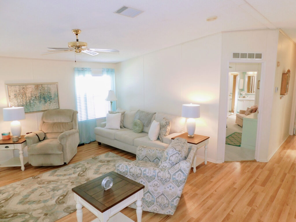 5919 Jessup Drive, Zephyrhills, FL 33540 (29)
