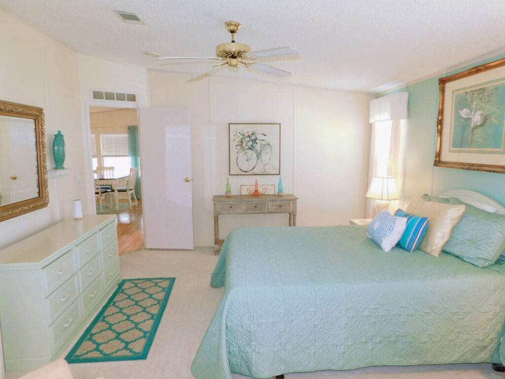 5919 Jessup Drive, Zephyrhills, FL 33540 (31)